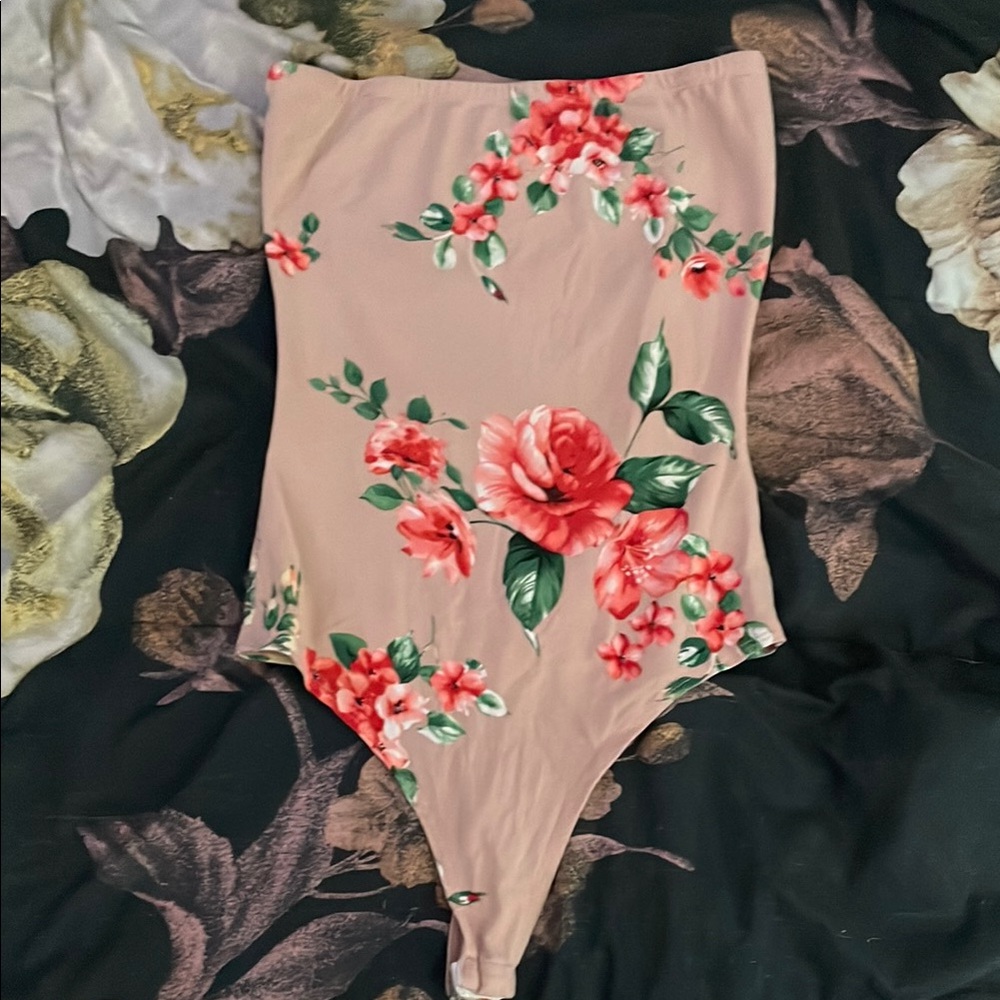 Fashion Nova Pink and Red Floral Bodysuit